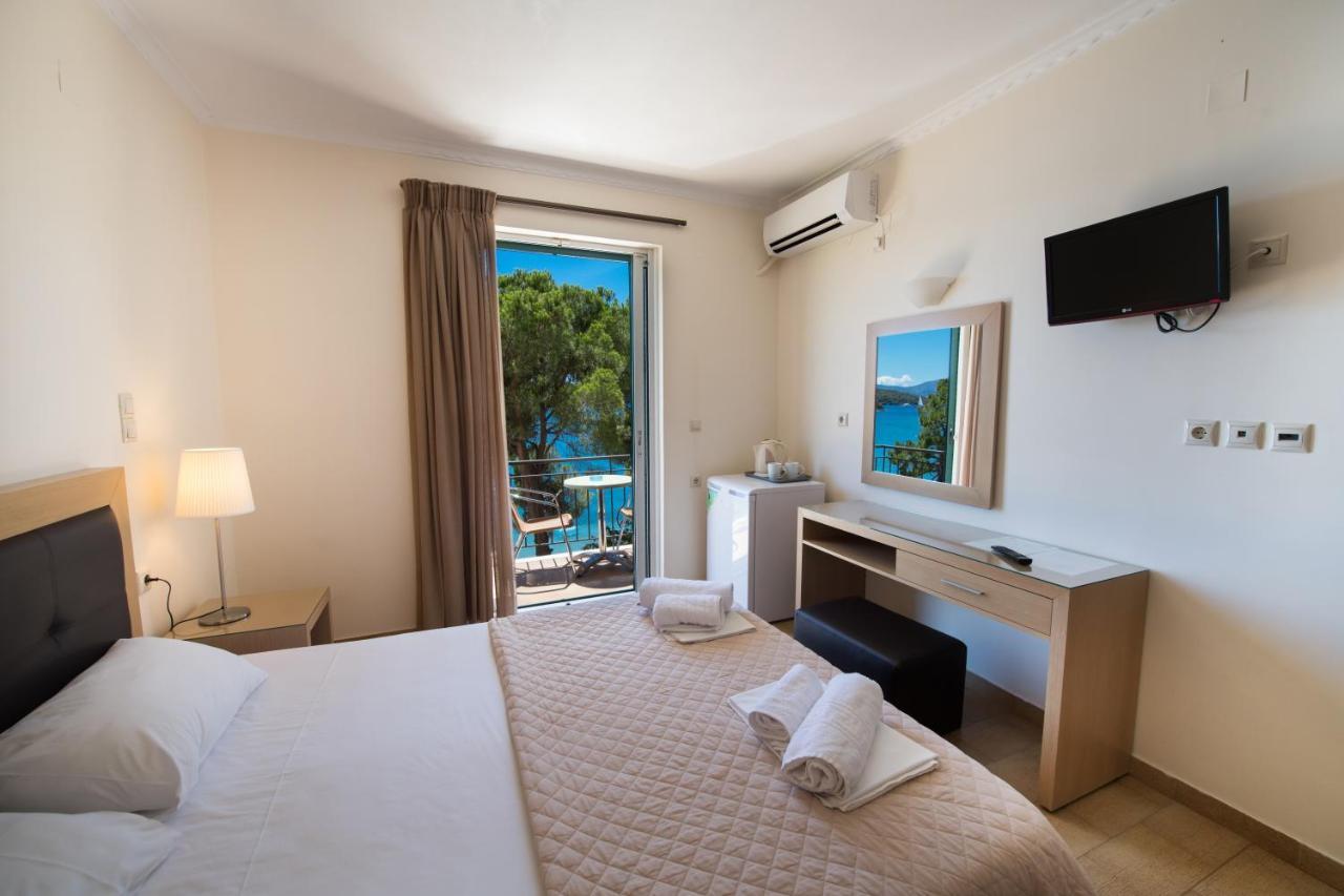 Marina Pansion Hotel Nydri  Exterior photo