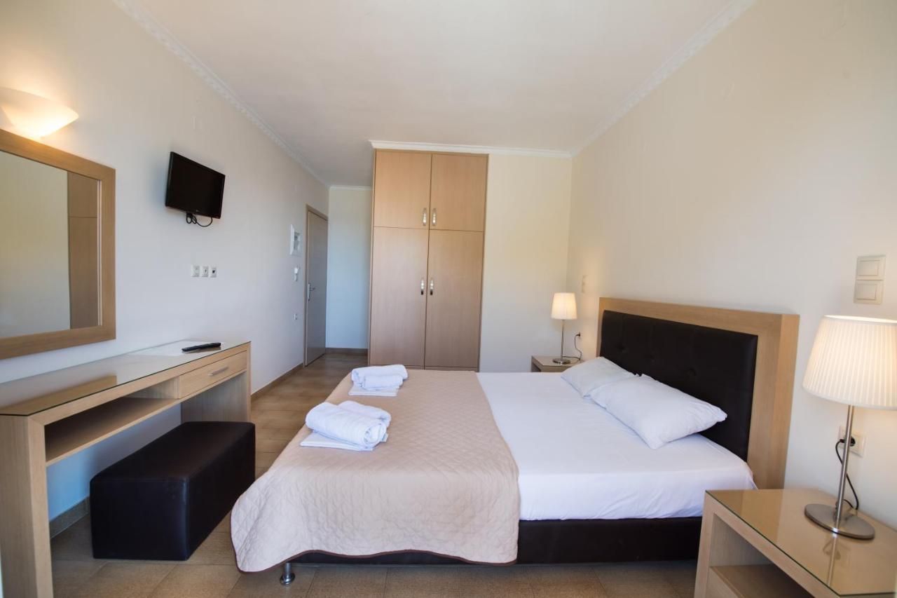 Marina Pansion Hotel Nydri  Exterior photo